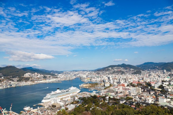 04-01　2024年鍋冠山からの市街地全景