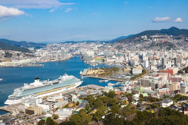 04-02　2024年鍋冠山からの市街地全景