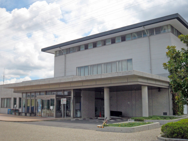 上納池スポーツ公園・体育館