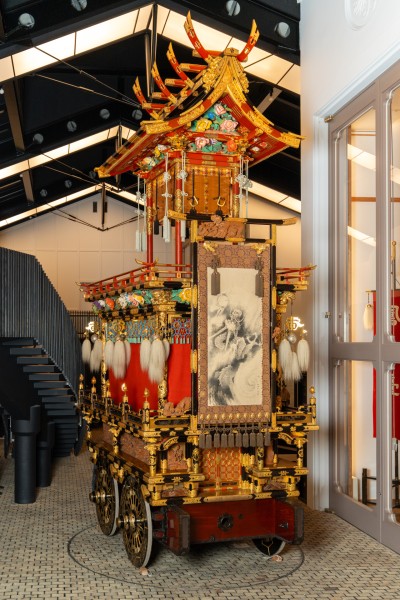 古川祭屋台_青龍台_背面から左面側