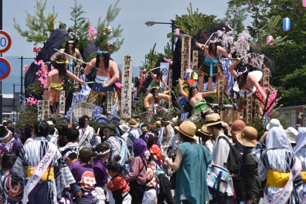 土崎港曳山まつり