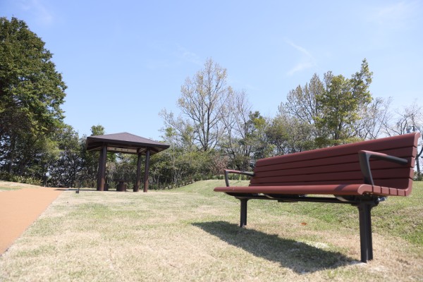 二ツ池公園エントランス広場
