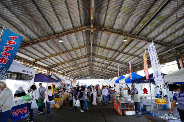 イタダキ市